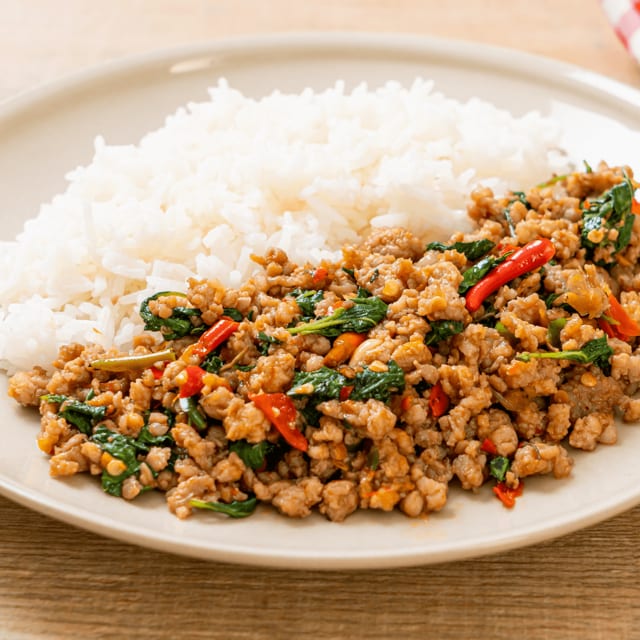 Gf - spicy basil leaves.