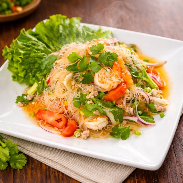 Yum woon sen.