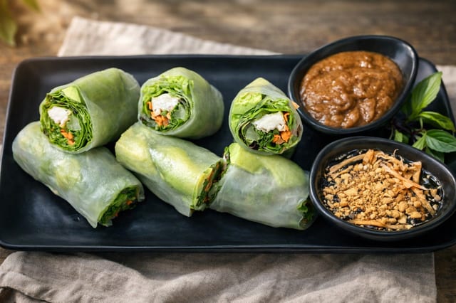 Vg - tofu & avocado fresh rolls.